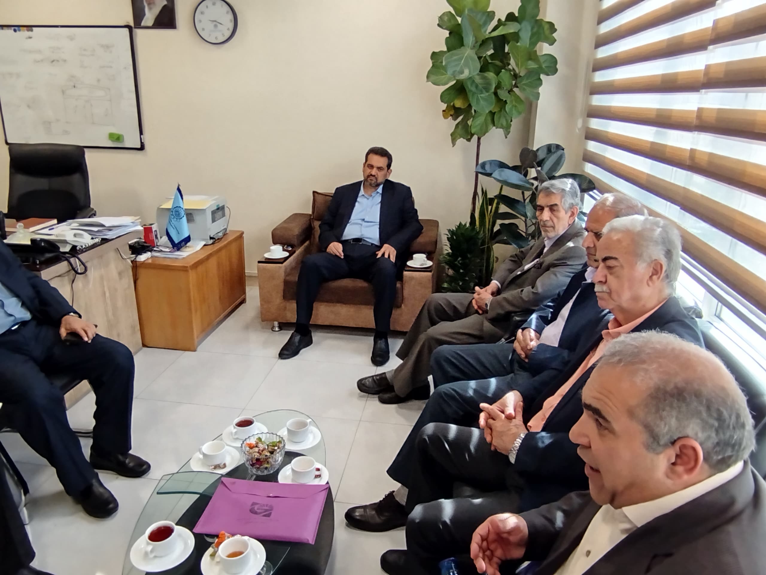 اولین جلسه کاری هیات مدیره و دیدار نوروزی با مدیریت امور اداری نوروز 1404